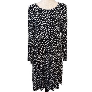 Black and white abstract polka dot long-sleeve tiered midi dress SIZE M bohemian